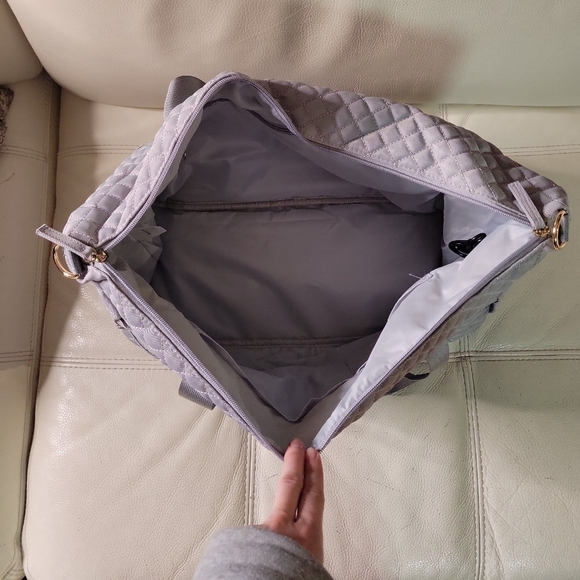 ETRONIK duffel bag for travel, gym, etc - Picture 5 of 6